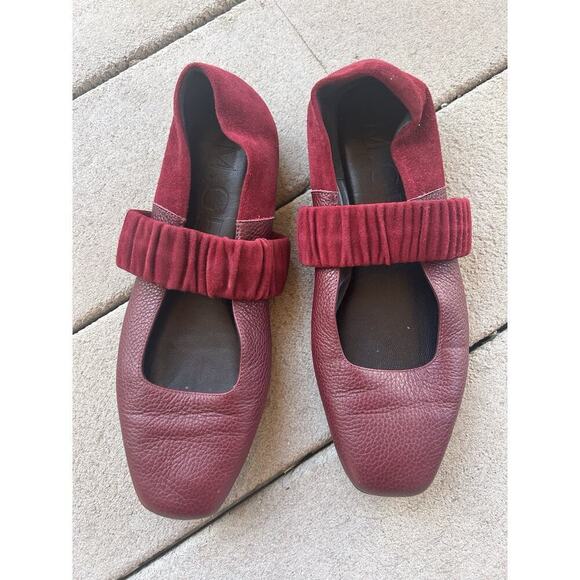 M. Gemi Italy BALLARE Burgundy Suede Leather Ballet Flats Sz 36 - Picture 1 of 5